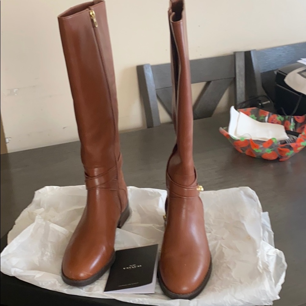 Coach Boots - Picture 1 of 5